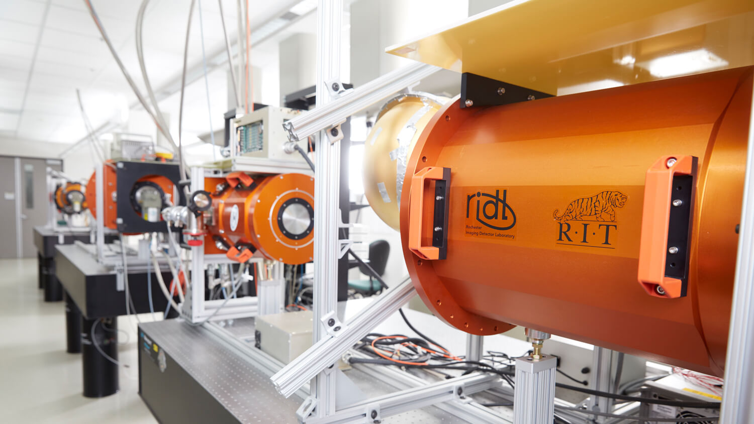 specialized equipment in the Center for Detectors.