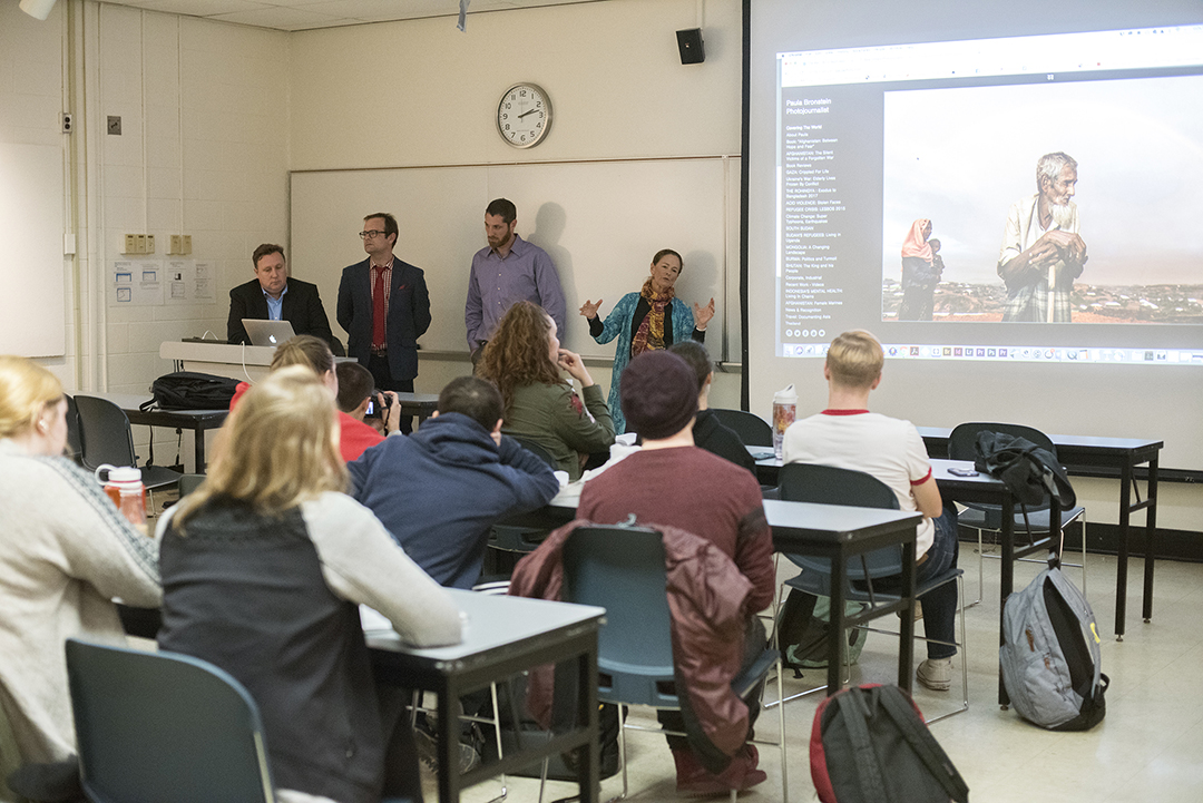 Alumni visit a class