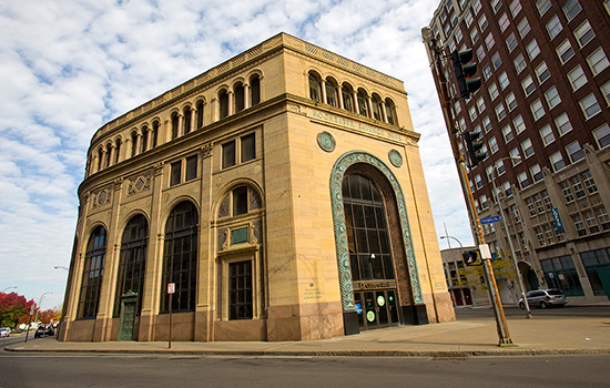 Picture of building on city corner