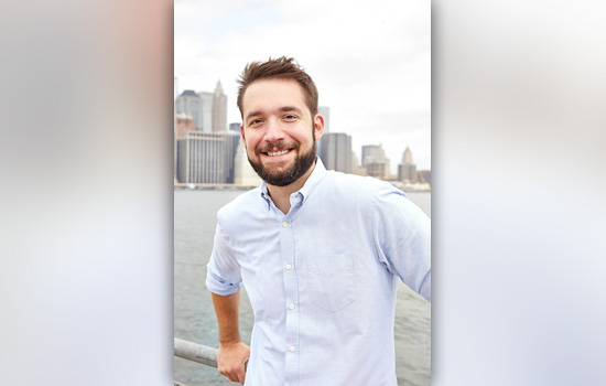 Alexis Ohanian, co-founder of reddit, plays Heroes of the Storm when creatively stuck : r/heroesofthestorm