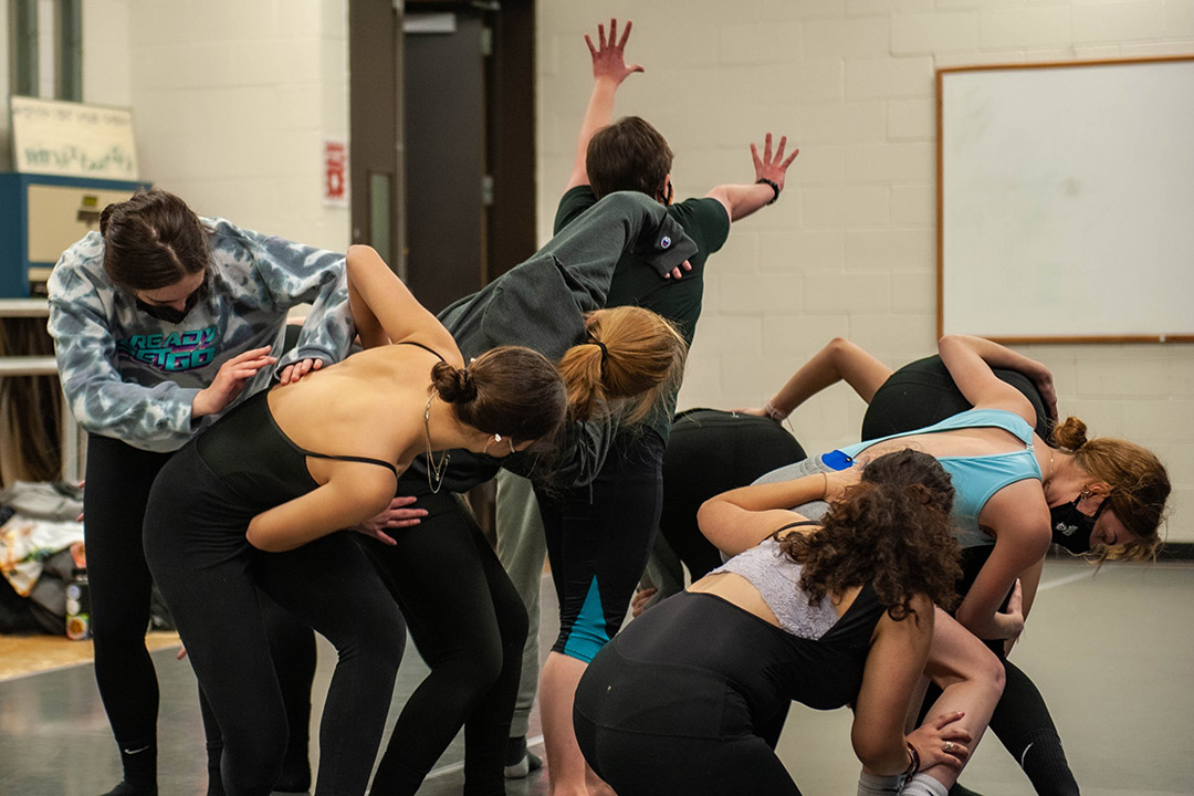 dance students rehearsing.