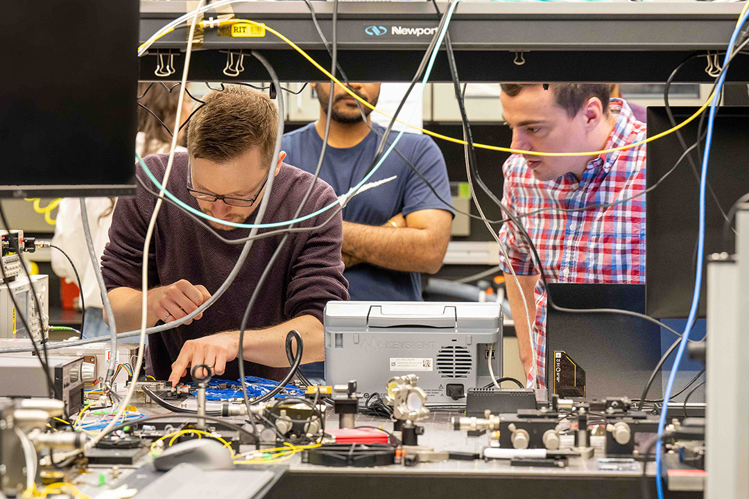 aim-photonics-bootcamp-held-at-rit-rit