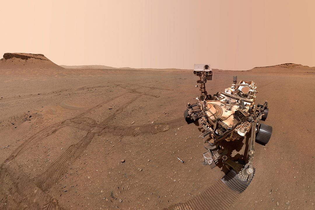 an illustration of the Mars rover on Mars.