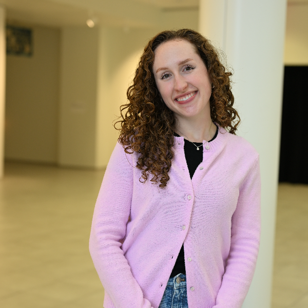 Sarah Fillip headshot